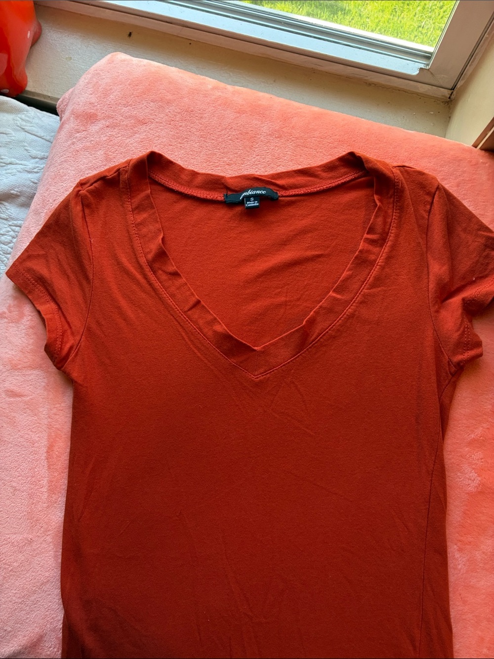 Bundle Of 3, Cotton Blend Women’s Tops In Size Small- 2 V-Necks & A Coral Tank - Picture 9 of 14